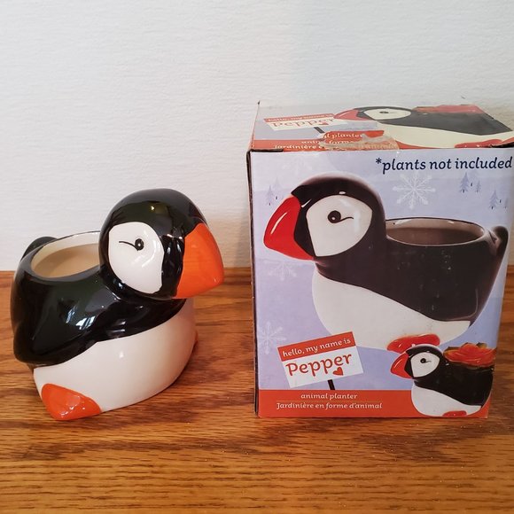 Animal Planters, New Winter 2021 4pc Set, Cardinal Polar Bear Puffin Seal - Picture 11 of 11